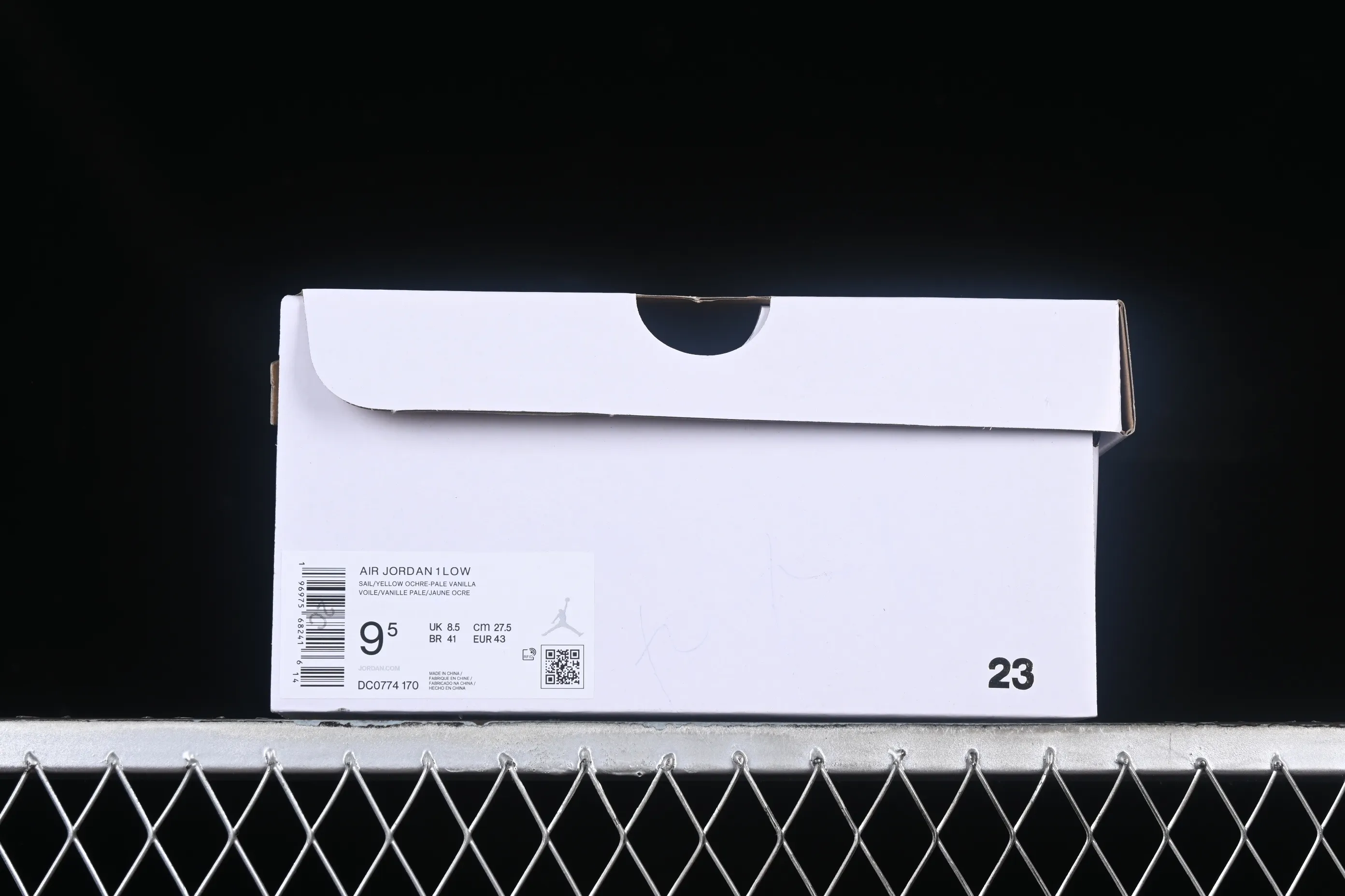 All categories Air Jordan Jordan series basketball shoes Air Jordan 1 Low Air Jordan 1 Low "Yellow" AJ1 Joe 1 Banana Yellow Low-top cultural casual sneakers DC0774-170